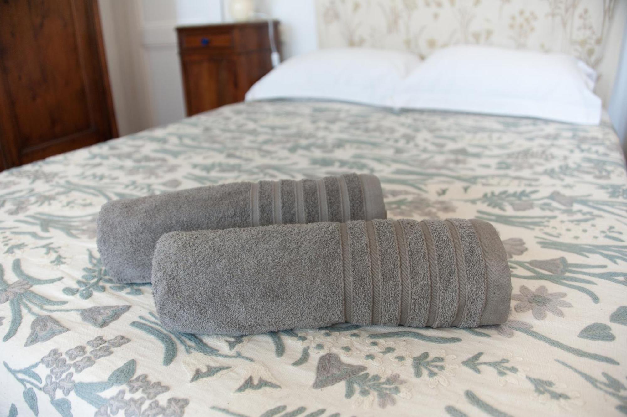 Maison Pelissier Bed And Breakfast With Sweeming Pool Cuxac-d'Aude ภายนอก รูปภาพ